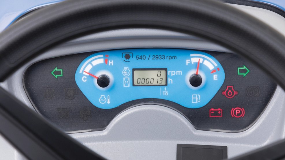 New Holland WORKMASTER™ 25S Sub Compact WORKMASTER™ 25S Open Air + 100LC LOADER