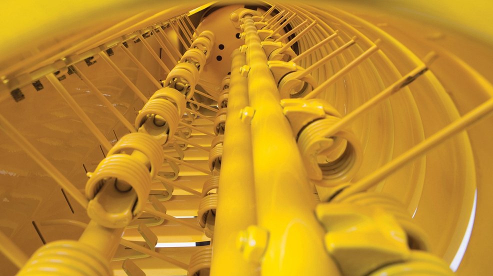 New Holland Roll Belt™ Round Balers Roll Belt™ 560