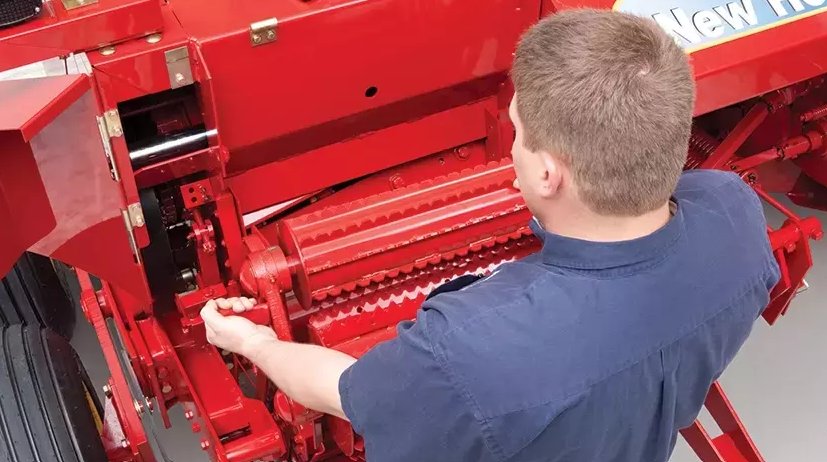 New Holland FP240 Pull Type Forage Harvester FP240