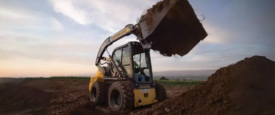New Holland L328 Skid Steer Loaders