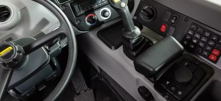 New Holland W80C High Speed Compact Wheel Loaders