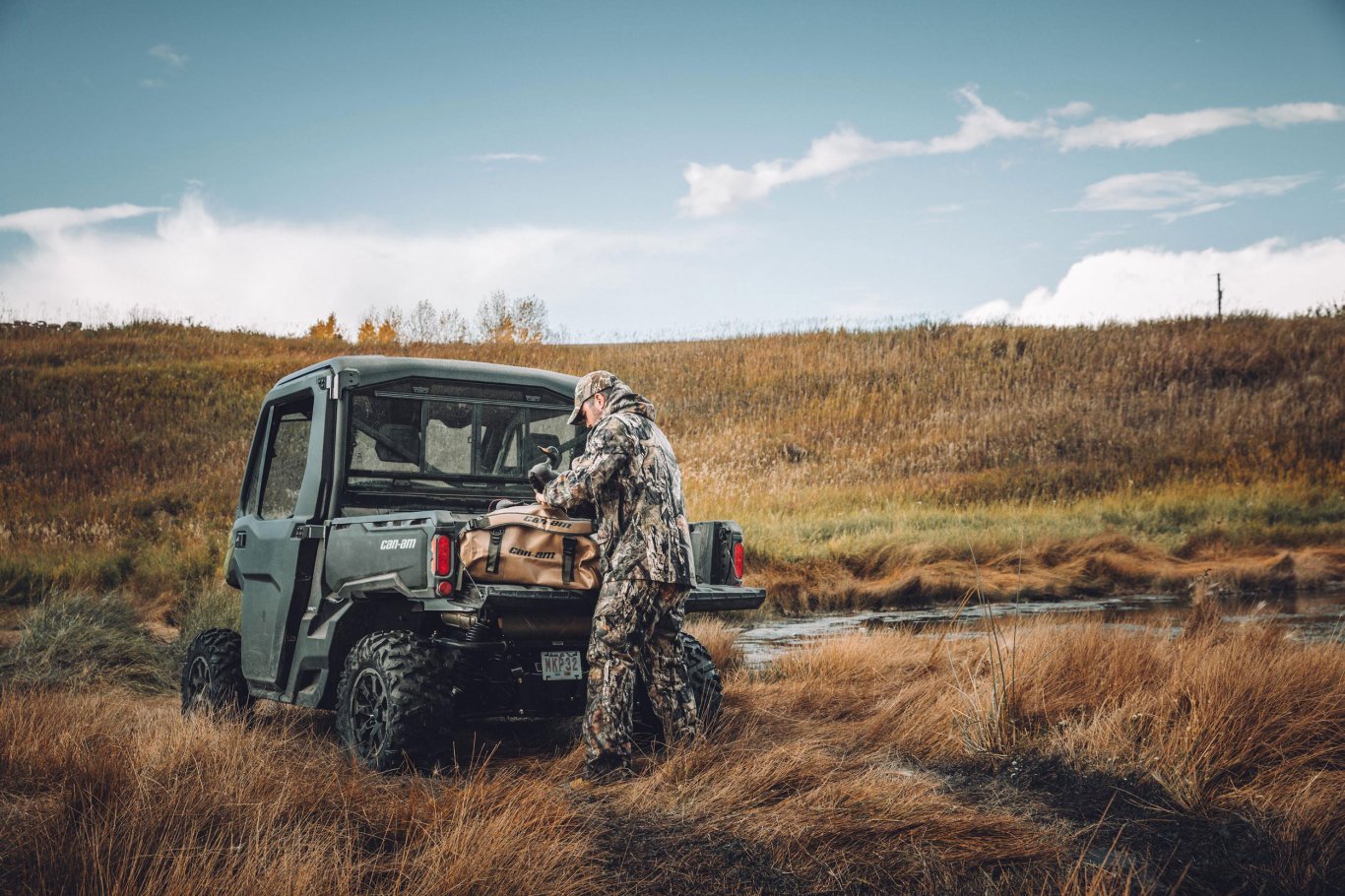 Can Am Defender 6x6 DPS HD10