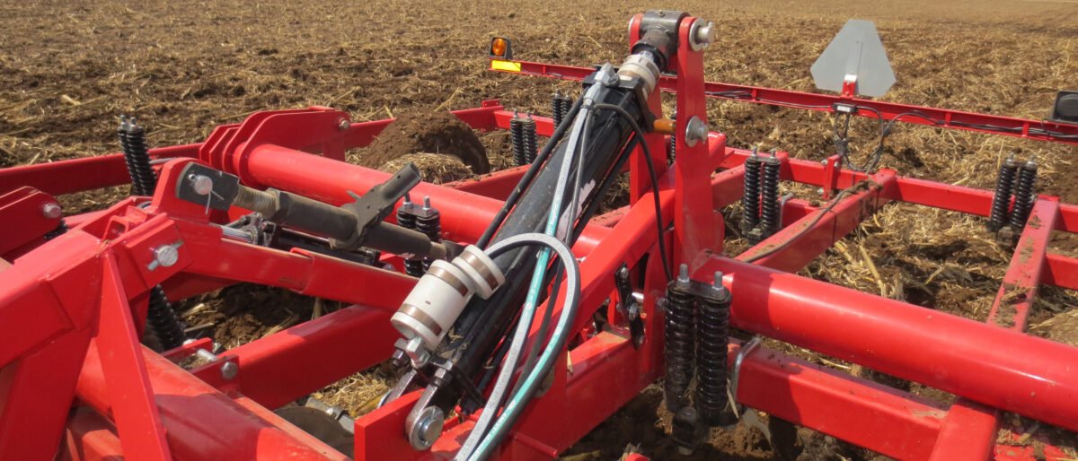 Landoll SOIL BUILDER