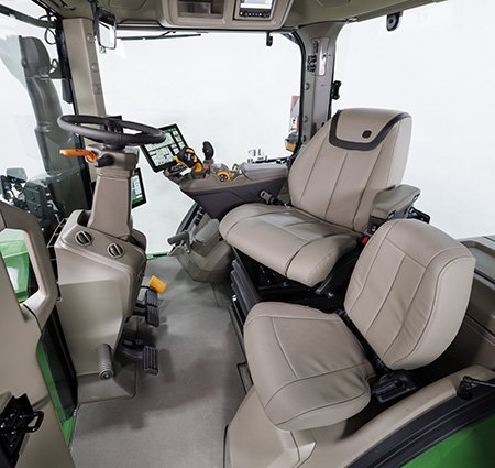 2024 John Deere 7R 290