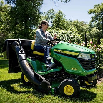 2025 John Deere X370