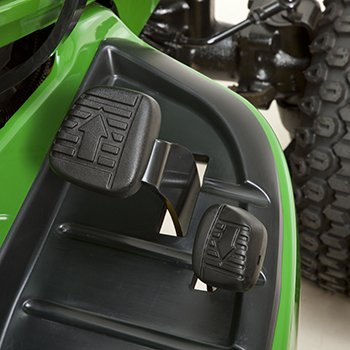 2024 John Deere X739