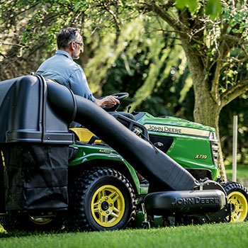 2024 John Deere X739