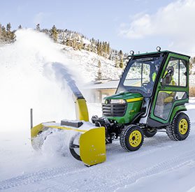 2024 John Deere X739