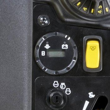 2024 John Deere Z735E