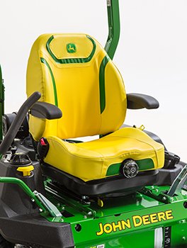 2024 John Deere Z735E