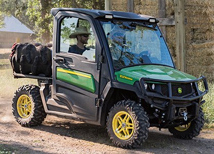 2024 John Deere XUV865M Diesel HVAC Cab