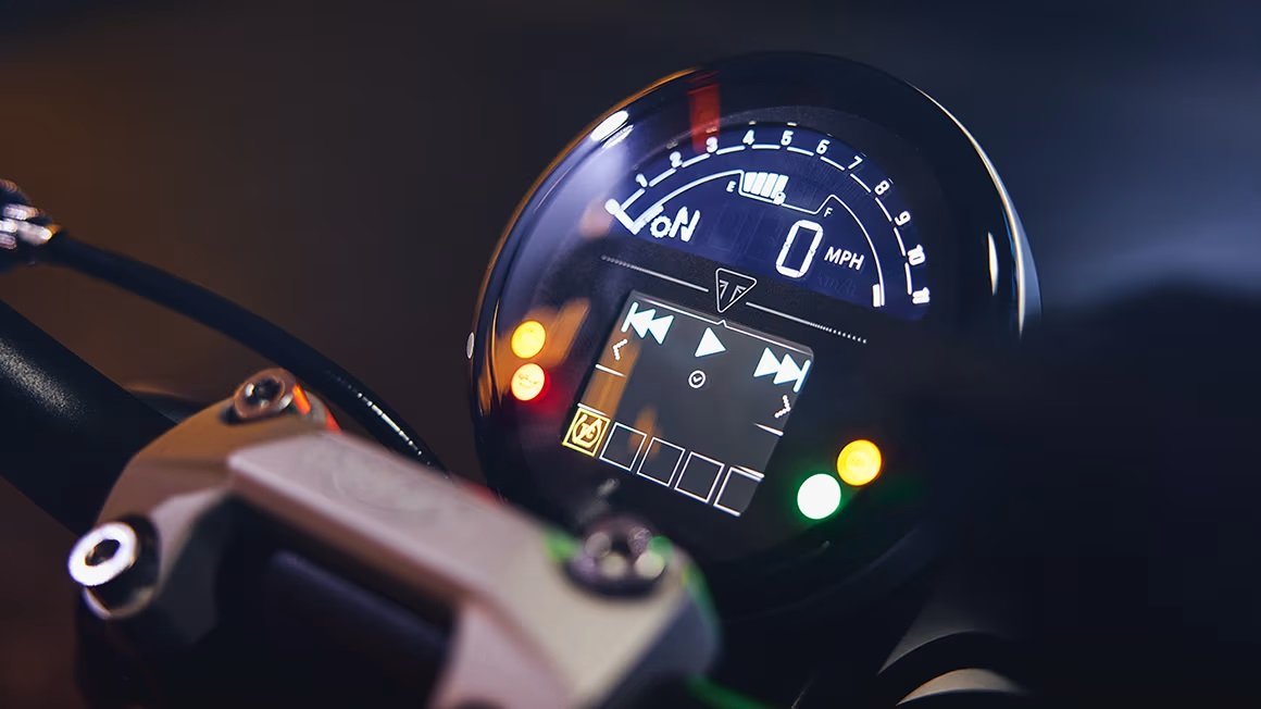 2025 Triumph NEW TRIDENT 660 Cobalt Blue / Sapphire Black