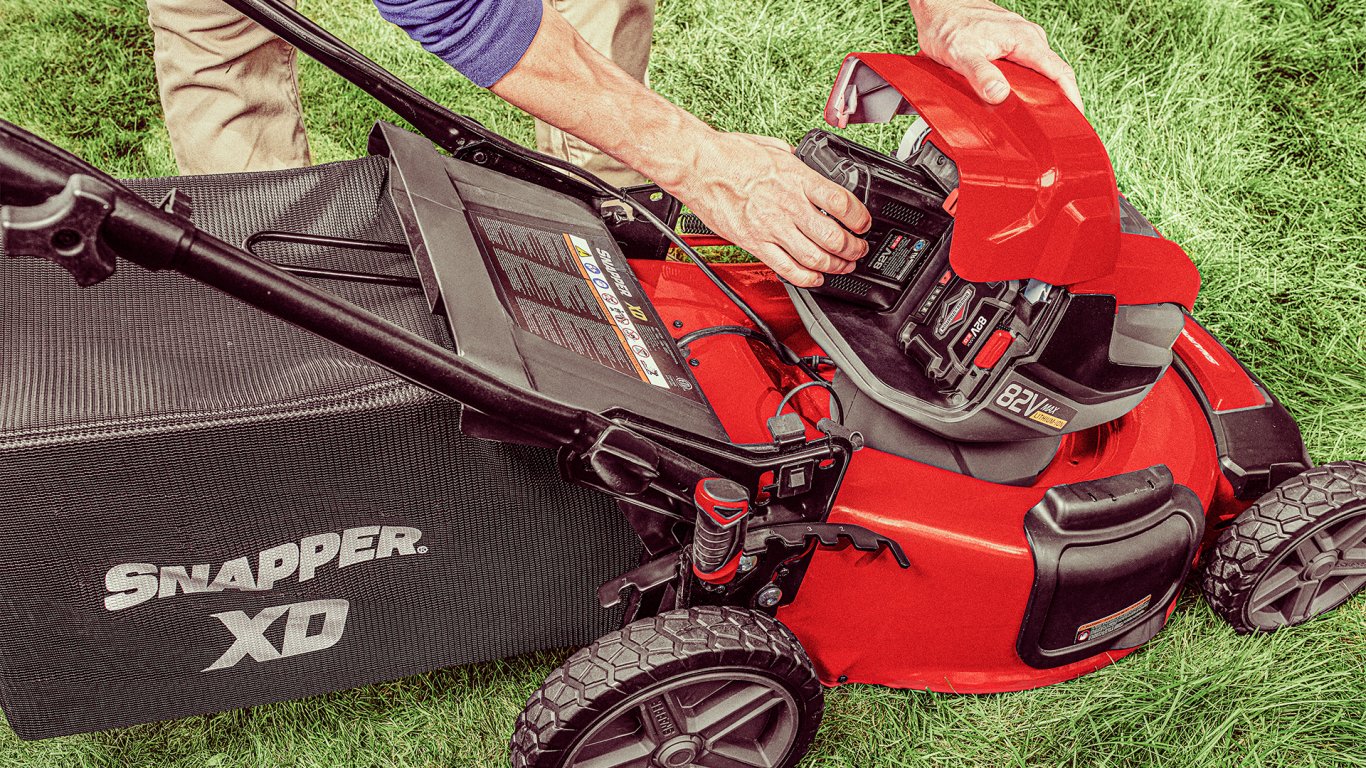 Snapper 82V Max* Stepsense™ Cordless Lawn Mower