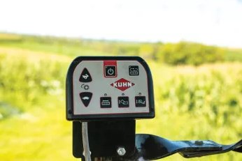 https://www.en.kuhn-canada.com/sites/default/files/styles/product_small/public/media-nextpage-img/MM301_ControlBox.jpg.webp?itok=RpUp3t_-