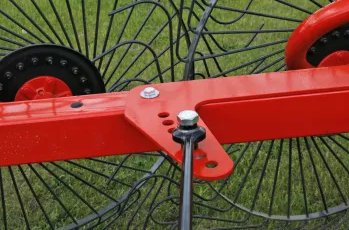 Kuhn SR 50 8 WHEEL