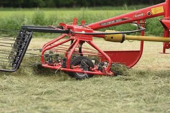 Kuhn HAYBOB 300 TEDDER/RAKE