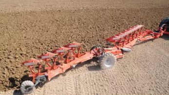 Kuhn CHALLENGER 10 T