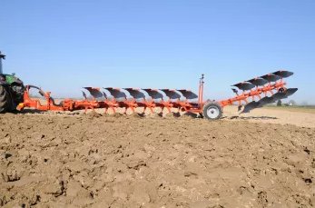 Kuhn VARI CHALLENGER 9