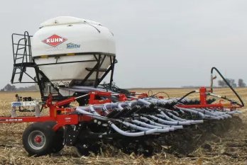 Kuhn Gladiator® 1210 1630