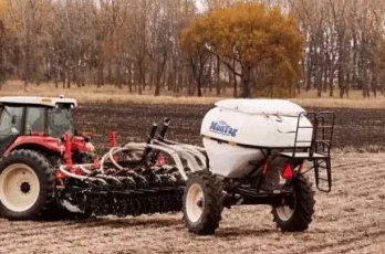 Kuhn Gladiator® 1210M 638