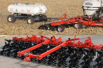 Kuhn Gladiator® 1210M 638