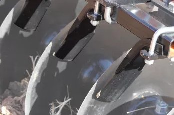 Kuhn 8100 Tandem 16N