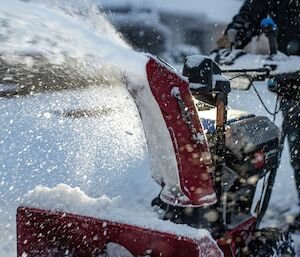 Toro 26 (66 cm) 60V MAX* (2 x 7.5 ah) Electric Battery Power Max® e26 HA Two Stage Snow Blower (39926)