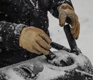 Toro 26 (66 cm) 60V MAX* (2 x 7.5 ah) Electric Battery Power Max® e26 HA Two Stage Snow Blower (39926)