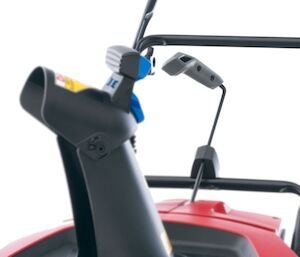 Toro 21 in. (53 cm) Power Clear® e21 60V* Snow Blower with 7.5Ah Battery and Charger