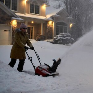 Toro 18 in. (46 cm) Power Clear® 518 ZE Electric Start Gas Snowblower