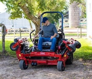 Toro 7500 G Series 96 in. (244 cm) 38 hp
