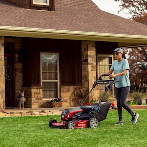 Toro 60V Max* 22 in. (56 cm) Recycler® w/Personal Pace® Lawn Mower 6.0Ah Battery Included