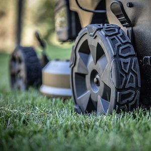 Toro 21 in. (53 cm) Super Recycler® w/Spin Stop™ & Personal Pace® Gas Lawn Mower