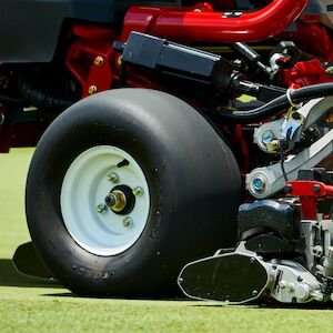 Toro Greensmaster® TriFlex™ 3400