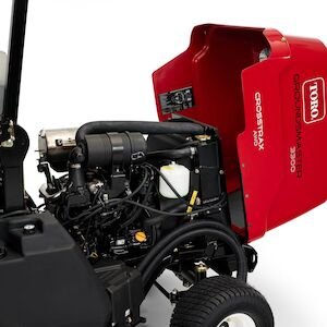 Toro Groundsmaster® 3200 24.7hp (18.4kW) with CrossTrax® 4WD