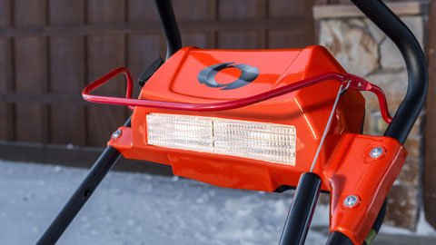 Simplicity Single Stage Snow Blowers With SnowShredder™ Auger