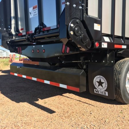 Meyer Manufacturing 9100 RT BOSS Semi Ag Trailer