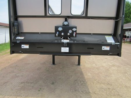 Meyer Manufacturing 9100 RT BOSS Semi Ag Trailer