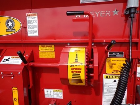 Meyer Manufacturing RT500 Front Unload Forage Box