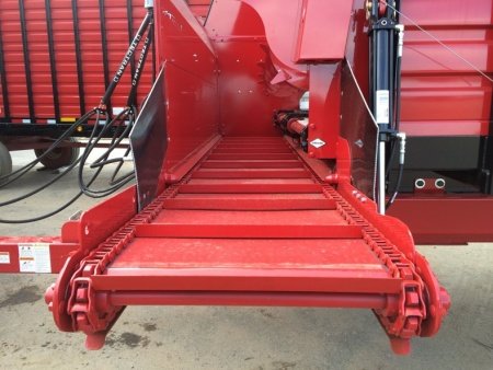 Meyer Manufacturing RTX600 Series Front Unload