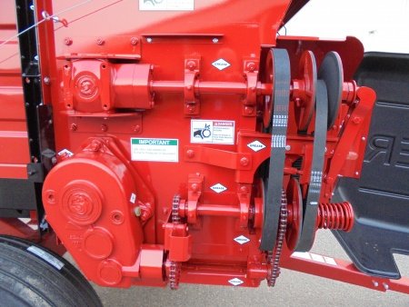 Meyer Manufacturing RT200 Front & Rear Unload Forage Box