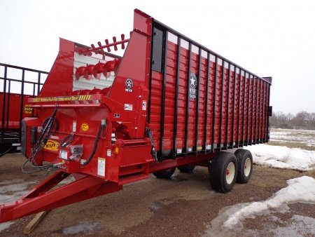 Meyer Manufacturing RTX200 Front & Rear Unload Forage Box