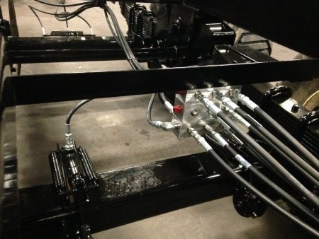 Meyer Manufacturing XTSS2700+ Tandem Trailer / Suspension Steer Axle 27 Ton