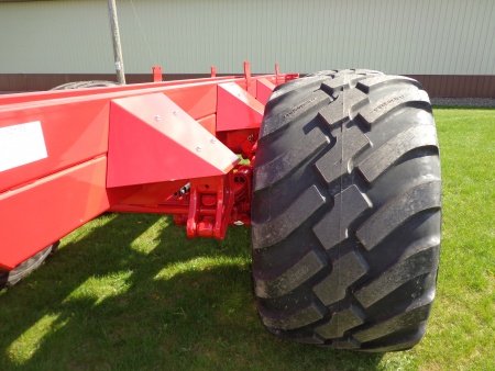 Meyer Manufacturing HFX2800 Tandem Trailer / High Floation Suspension Axle 28 Ton