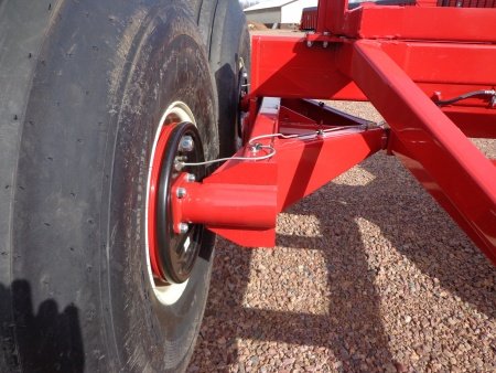 Meyer Manufacturing 19 & 22 Ton Tandem Axle