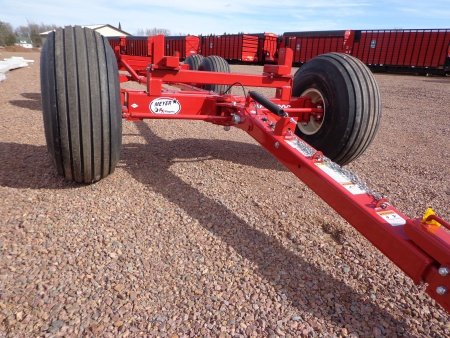 Meyer Manufacturing 19 & 22 Ton Tandem Axle