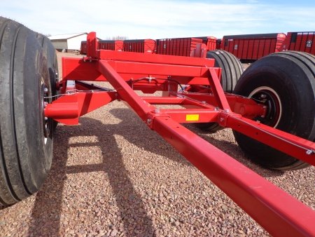 Meyer Manufacturing 19 & 22 Ton Tandem Axle