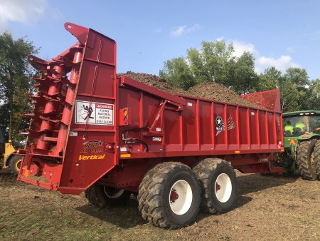 Meyer Manufacturing 9500 Series Crop Max Combination Spreaders