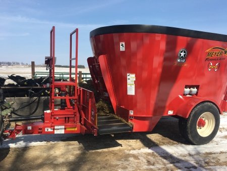 Meyer Manufacturing Twin Screw Small Family