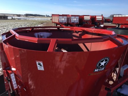 Meyer Manufacturing Twin Screw Medium Family / Truck Mount